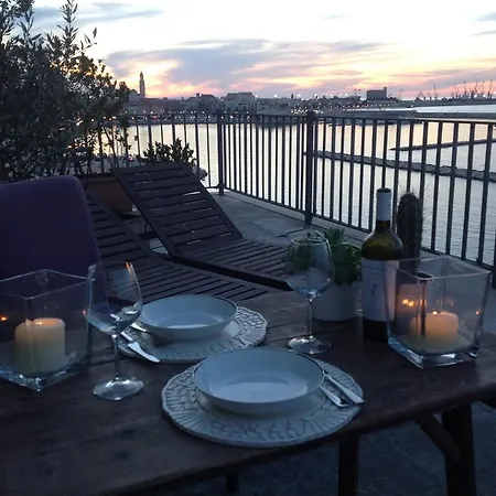 Bed & Breakfast Attico Nazioni Del Mare *